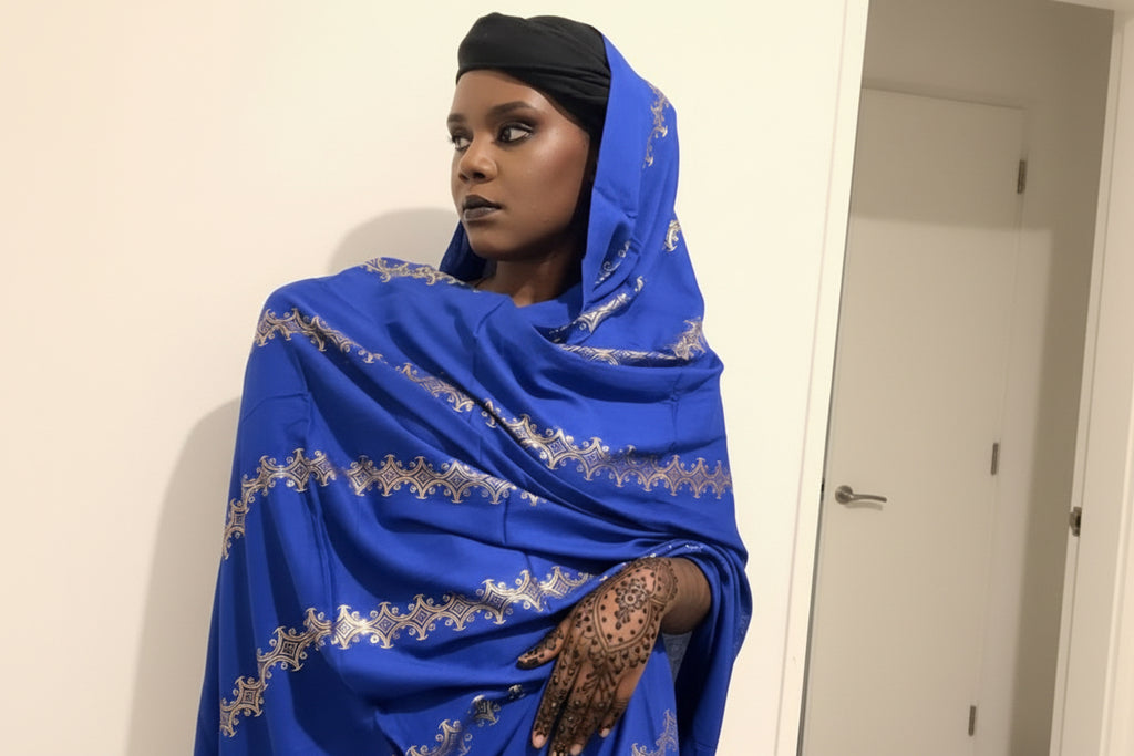 Dempé Élégance Royale ASWAH - Vêtement africain bleu et doré raffiné