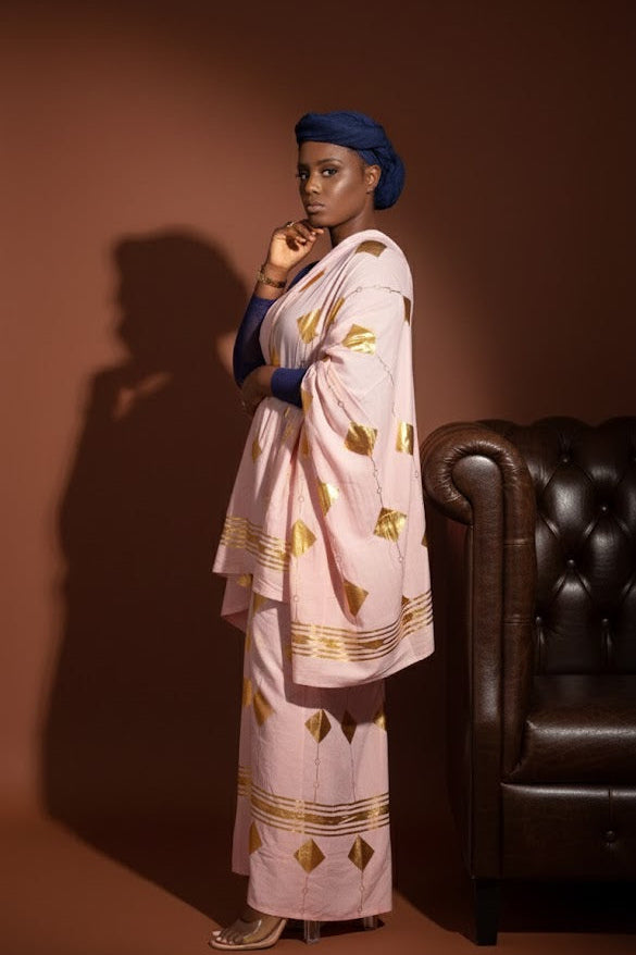 Dempé Douceur lumineuse ASWAH - Vêtement africain élégant rose et doré